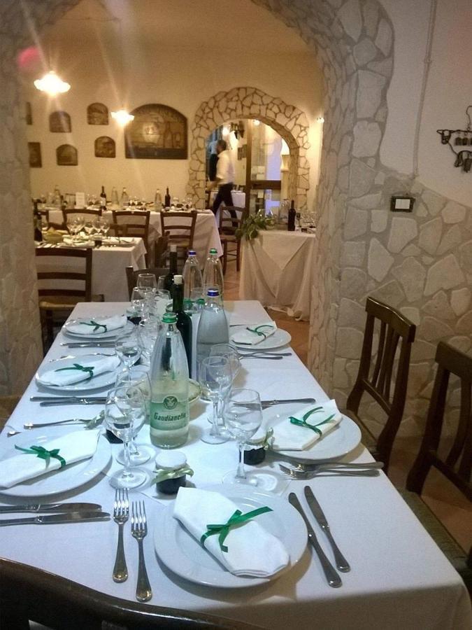 Vila Agriturismo Tre Santi Padula Pokoj fotografie